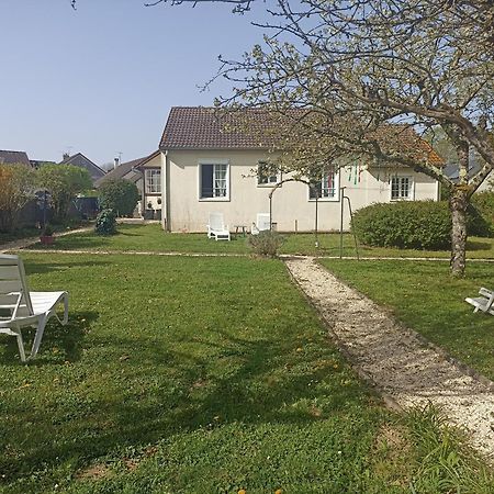 Entre 2 Chateaux Onzain Exteriör bild